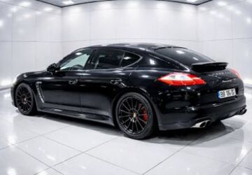 Porsche Panamera 137.123 km 31.999 &euro; Sindelfingen 71067