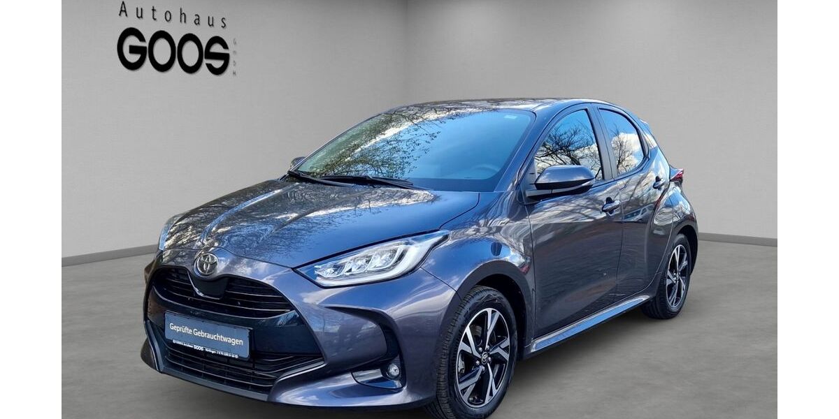 Toyota Yaris 19.741 km 23.990 &euro; Nürtingen 72622