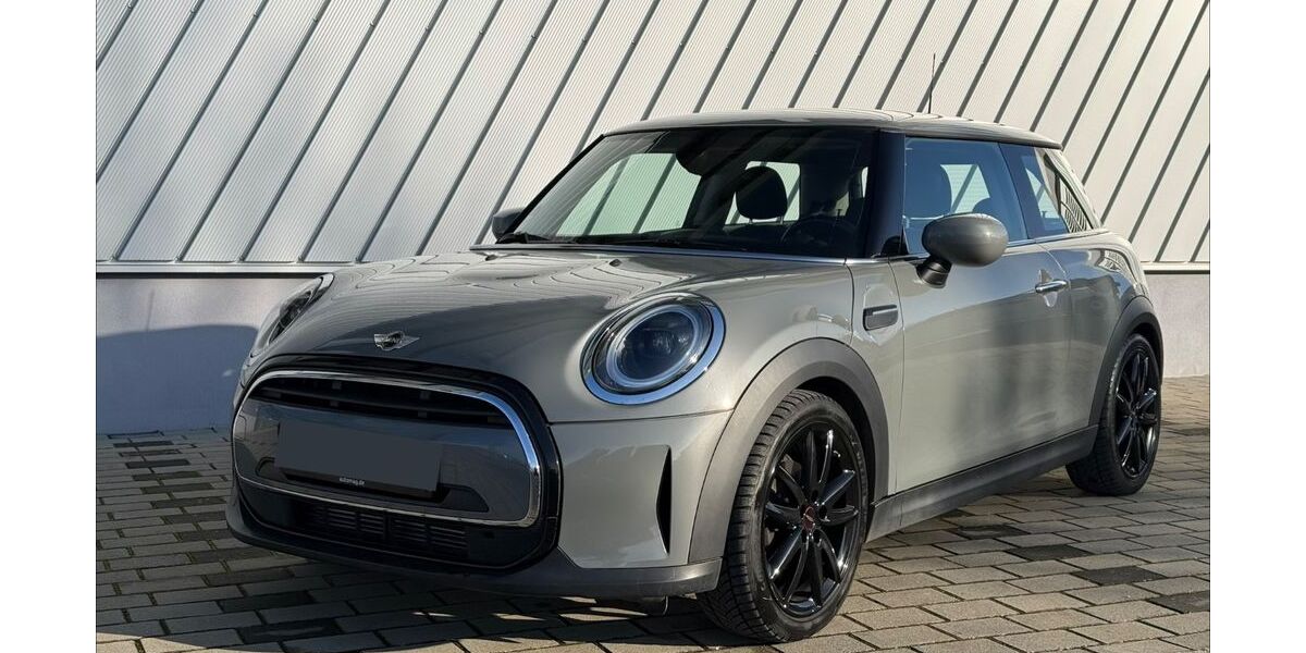 Mini ONE 85.126 km 13.399 &euro; Böblingen 71034