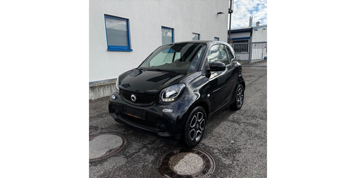 Smart ForTwo 68.500 km 12.300 &euro; Sindelfingen 71065