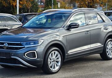 VW T-Roc 14.700 km 29.800 &euro; Dettingen/Erms 72581