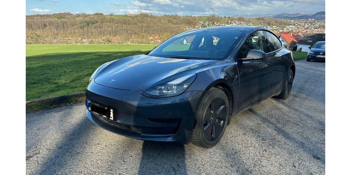 Tesla Model 3 36.000 km 26.800 &euro; Wannweil 72827