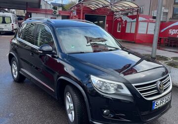 VW Tiguan 206.910 km 8.400 &euro; Stuttgart 70437