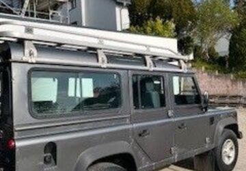 Land Rover Defender 192.000 km 26.000 &euro; Stuttgart 70173