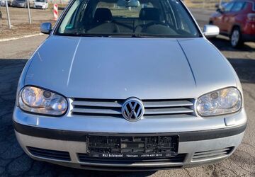 VW Golf 243.000 km 2.999 &euro; Rangendingen 72414