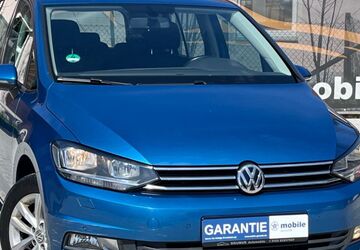 VW Touran 186.400 km 10.450 &euro; Rohrdorf 72229