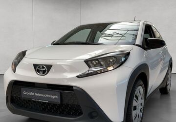 Toyota Aygo (X) 31.850 km 15.850 &euro; Stuttgart 70469