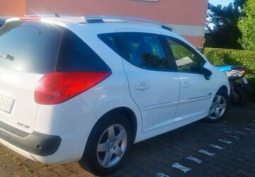 Peugeot 207 73.400 km 3.300 &euro; Köngen 73257