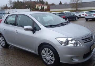 Toyota Auris 70.000 km 9.490 &euro; Horb-Mühringen 72160