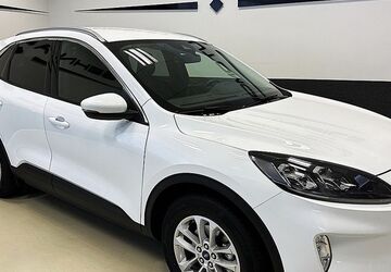 Ford Kuga 43.000 km 22.950 &euro; Hechingen-Bechtoldsweiler 72379