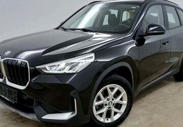 BMW X1 13.000 km 34.490 &euro; Böblingen 71032