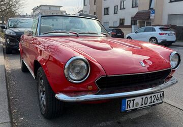 Fiat 124 Spider 151.000 km 12.000 &euro; Reutlingen 72764