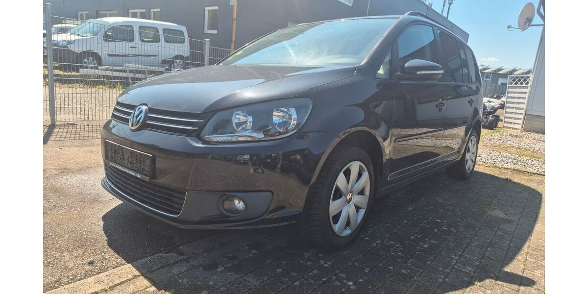 VW Touran 280.000 km 5.250 &euro; Tübingen 72072