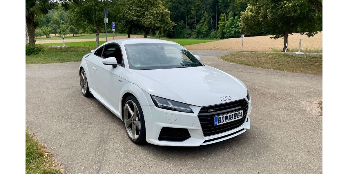 Audi TT 45.000 km 33.000 &euro; Weil der Stadt 71263