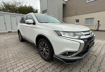 Mitsubishi Outlander 162.000 km 13.699 &euro; Gäufelden 71126