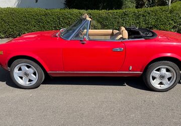 Fiat 124 Spider 130.000 km 11.900 &euro; Reutlingen 72768