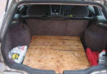 Volvo V40 327.123 km 999 &euro; Eningen 72800