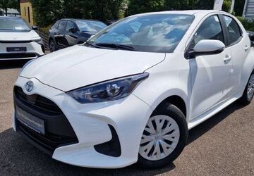 Toyota Yaris 2.222 km 22.990 &euro; Nürtingen 72622