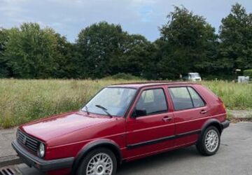 VW Golf 69.800 km 3.650 &euro; Stuttgart 70329