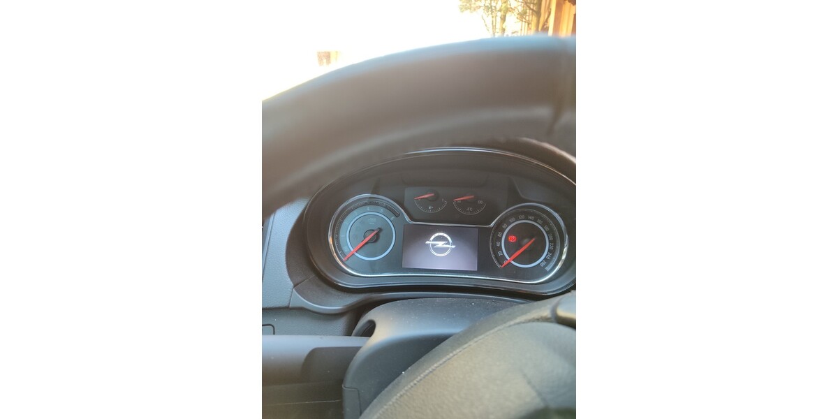 Opel Insignia Sports Tourer 180.000 km 3.500 &euro; Bad Urach 72574