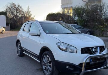 Nissan Qashqai 230.000 km 5.950 &euro; Stuttgart 70567