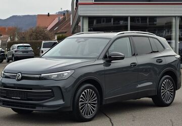 VW Tiguan 25.427 km 36.590 &euro; Dettingen/Erms 72581