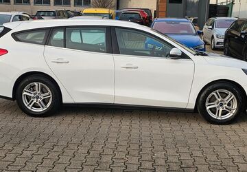 Ford Focus 105.930 km 11.950 &euro; Nufringen/Stuttgart 71154
