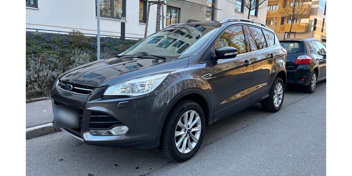 Ford Kuga 87.000 km 13.500 &euro; Reutlingen 72760
