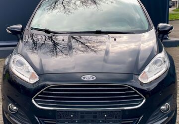 Ford Fiesta 121.830 km 6.500 &euro; Pfullingen 72793