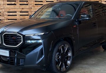 BMW XM 8.000 km 167.965 &euro; Hechingen 72379