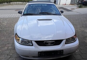Ford Mustang 110.000 km 7.000 &euro; Nagold 72202