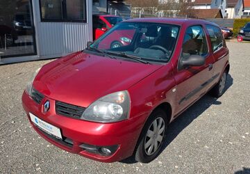 Renault Clio 158.000 km 2.350 &euro; Reutlingen 72770