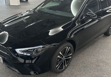 Mercedes-Benz CLA 250 Shooting Brake 105.000 km 27.400 &euro; Böblingen 71034