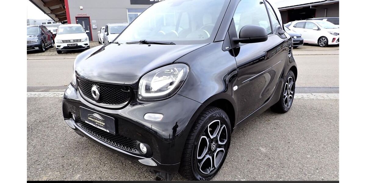 Smart ForTwo 96.456 km 11.990 &euro; Hechingen 72379