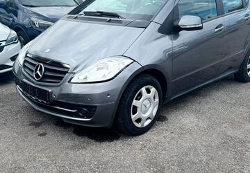 Mercedes-Benz A 170 133.000 km 5.790 &euro; Sindelfingen 71065