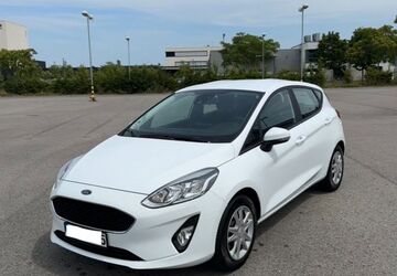Ford Fiesta 35.000 km 12.700 &euro; Sindelfingen 71063