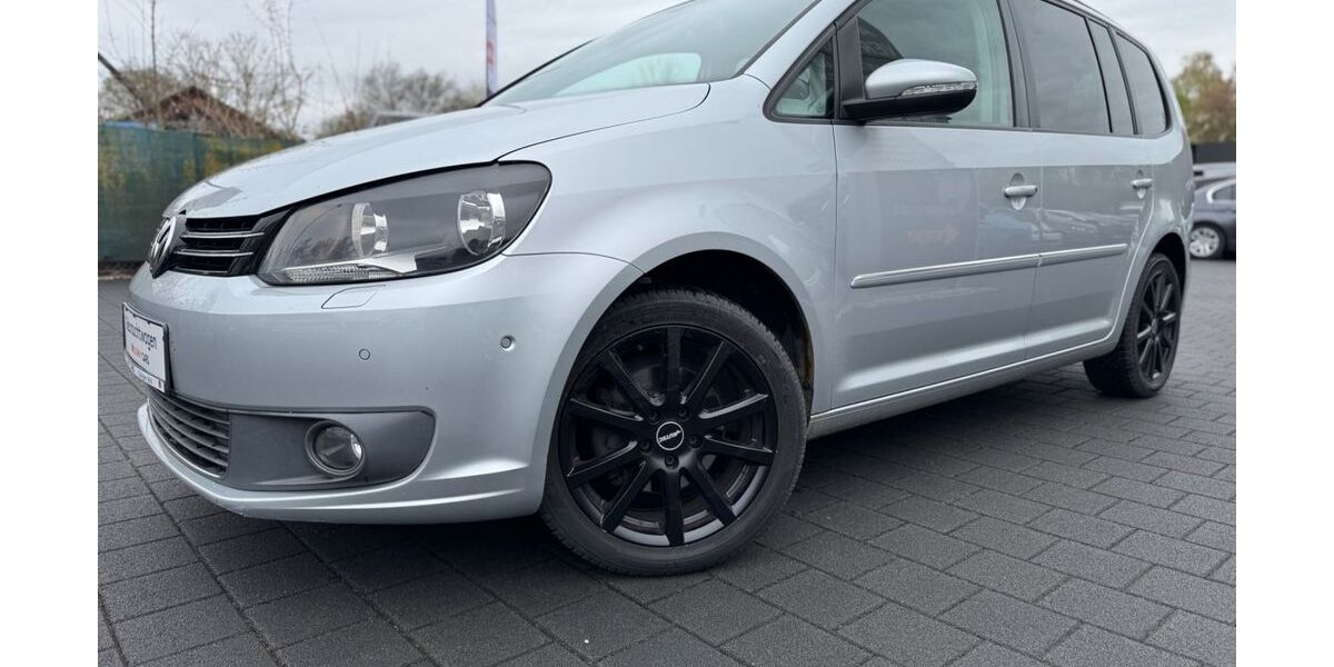 VW Touran 173.000 km 9.800 &euro; Tübingen 72072