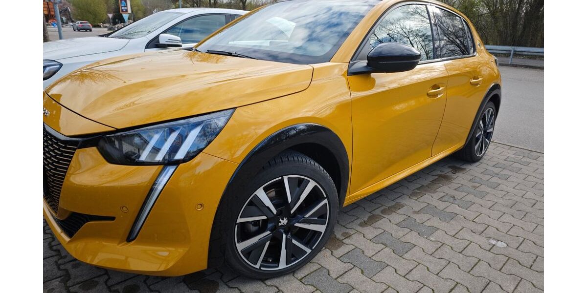 Peugeot e-208 48.800 km 16.780 &euro; Oberboihingen 72644