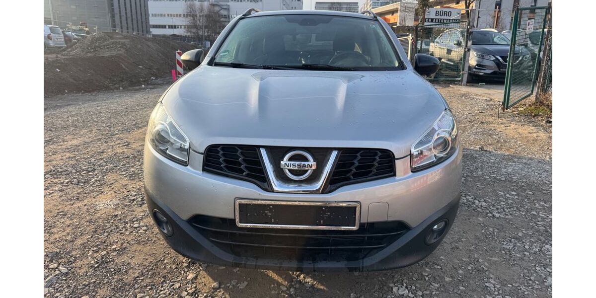 Nissan Qashqai 221.000 km 6.500 &euro; Stuttgart 70376