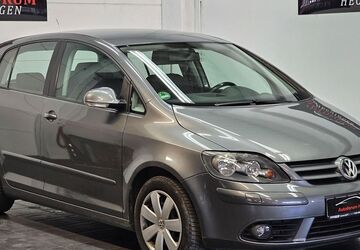 VW Golf 143.000 km 3.750 &euro; Hechingen 72379