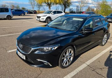 Mazda 6 86.500 km 16.700 &euro; Stuttgart 70499