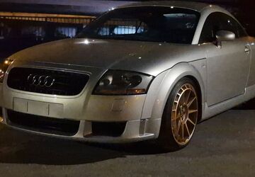 Audi TT 240.000 km 11.999 &euro; reutlingen 72770