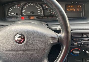 Opel Vectra 64.700 km 4.350 &euro; Rottenburg am Neckar 72108