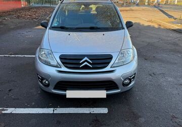 Citroen C3 92.000 km 2.800 &euro; Stuttgart 70372