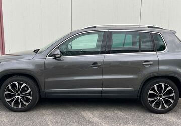 VW Tiguan 169.000 km 9.500 &euro; Ofterdingen 72131