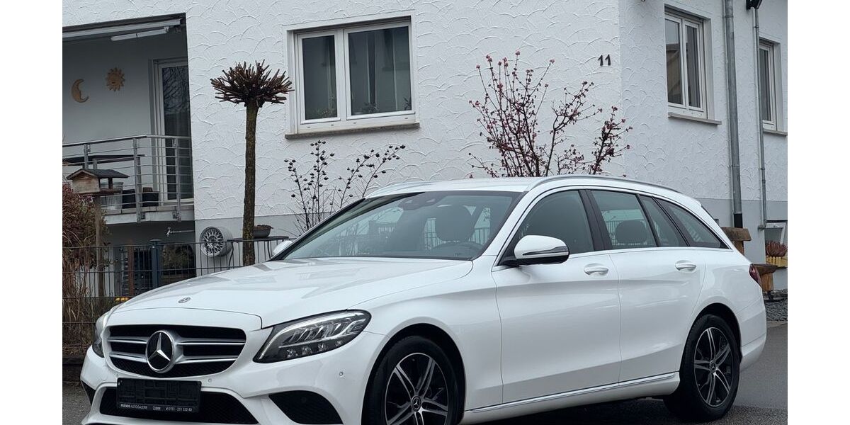 Mercedes-Benz C 220 124.236 km 21.490 &euro; Walddorfhäslach (bei Stuttgart) 72141