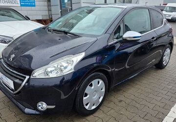 Peugeot 208 96.000 km 6.499 &euro; Reutlingen 72766