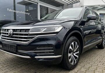 VW Touareg 124.578 km 37.980 &euro; Wendlingen am Neckar 73240