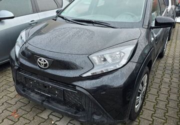Toyota Aygo (X) 21.610 km 11.490 &euro; Pfullingen 72793