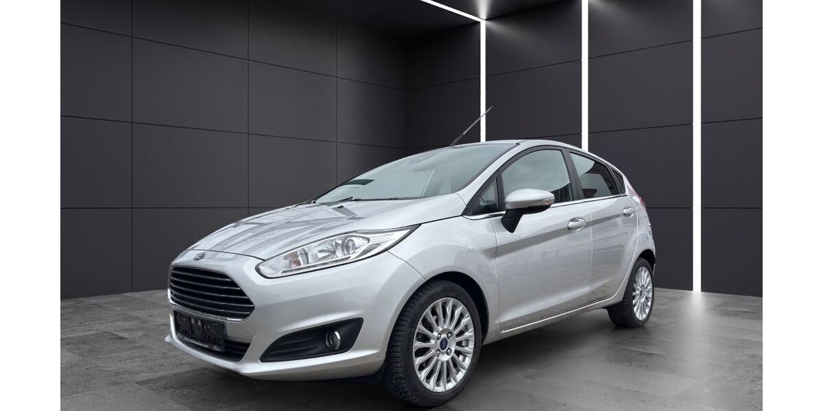 Ford Fiesta 65.000 km 6.690 &euro; Reutlingen / Stuttgart 72766